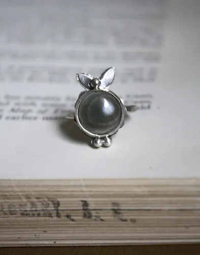 Calliope, bague poésie grecque en argent et jaspe océan