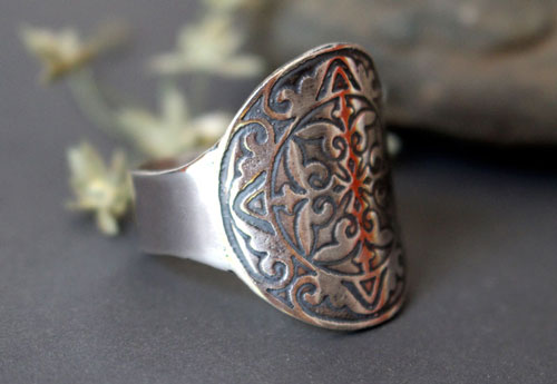 Cassius, bague chevalière bouclier médiéval en argent