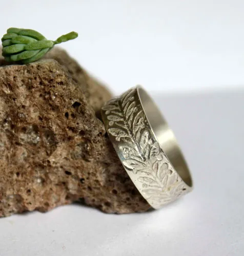 Chèvrefeuille, bague nature en argent