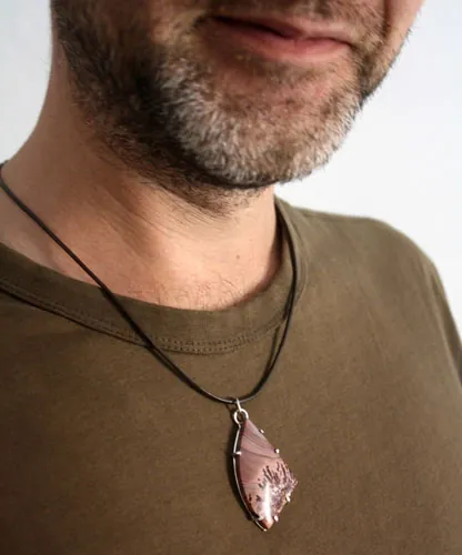 Chiricahua, pendentif tribu amérindienne en argent et rhyolite apache