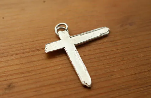 Croix d’Indochine de luxe, pendentif Paradize du groupe de rock en argent