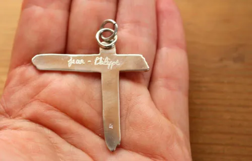 Croix d’Indochine de luxe, pendentif Paradize du groupe de rock en argent