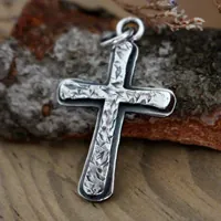 Croix rustique