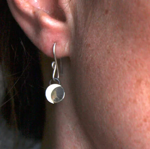 Cycle lunaire, boucles d’oreilles phases de la lune en argent et laiton
