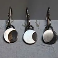 Cycle lunaire, boucles d’oreilles phases de la lune en argent et laiton