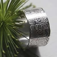 Calendrier maya, bague compte long du calendrier maya personnalisée en argent