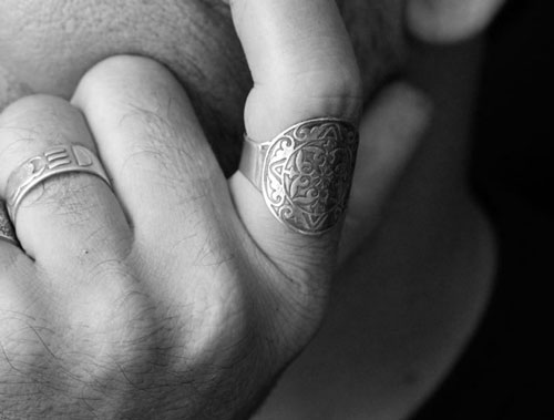 Cassius, bague chevalière bouclier médiéval en argent