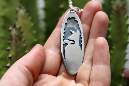 Ceux que vous aimez, collier biche et oiseau en argent