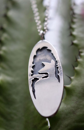 Ceux que vous aimez, collier biche et oiseau en argent