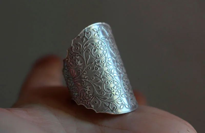 Dandy, bague élégance baroque en argent