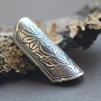 Écrin de fleur cosmos