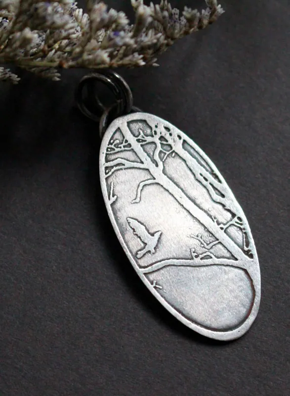 Espérance, pendentif oiseau dans la forêt en argent