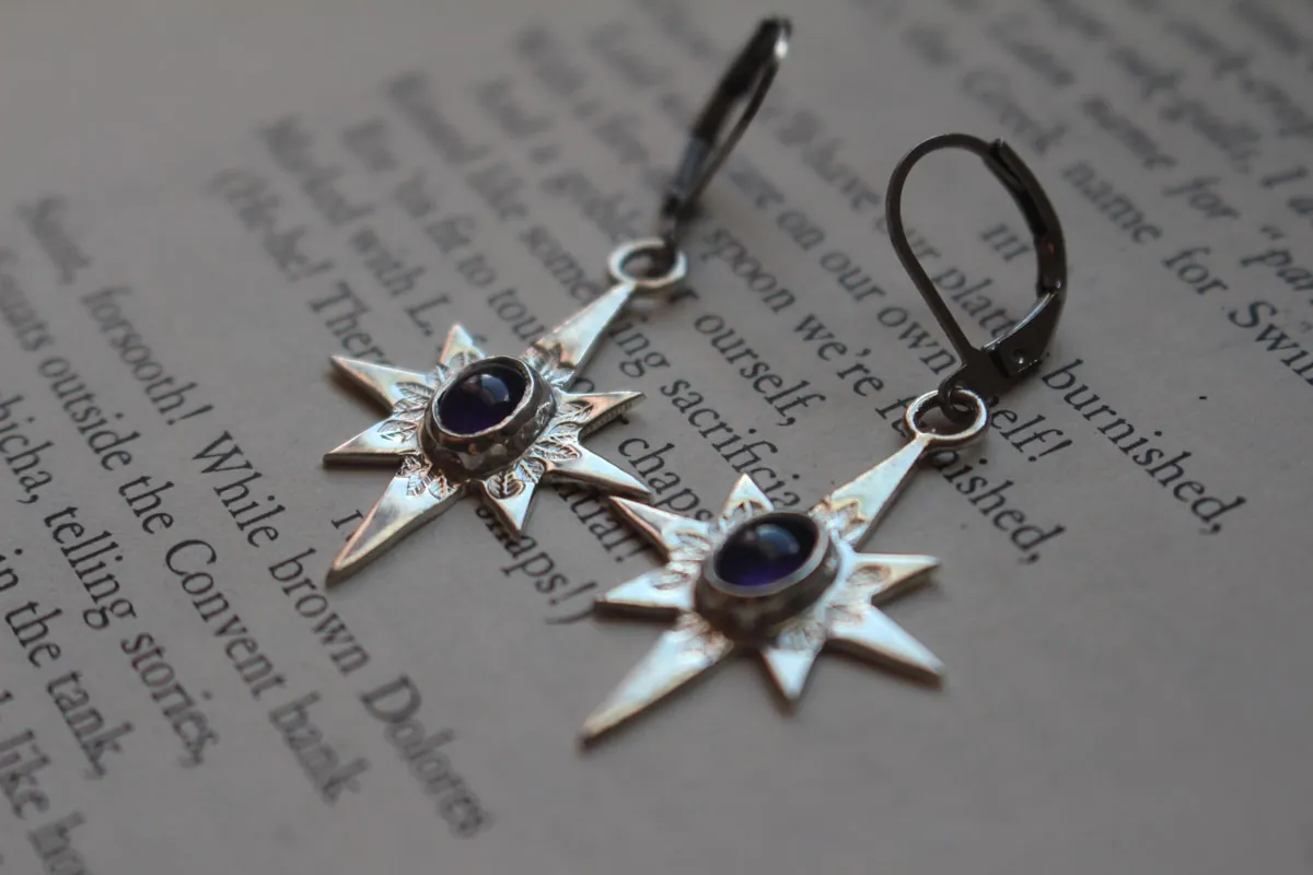 Étoile du Nord, boucles d’oreilles étoile du berger en argent et améthyste