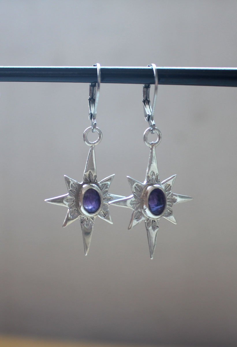 Étoile du Nord, boucles d’oreilles étoile du berger en argent et améthyste