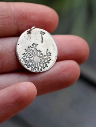Fais un vœu, pendentif aigrettes de pissenlit en argent