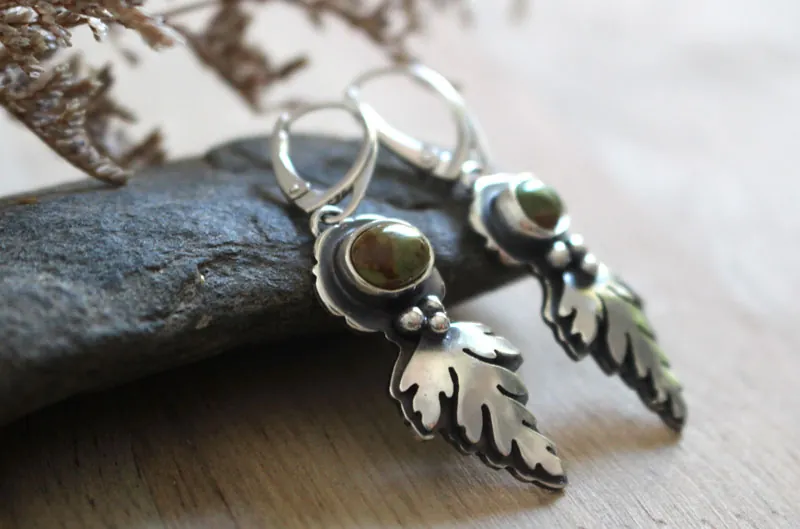 Feuilles d’écorce, boucles d’oreilles botanique celtique en argent et turquoise