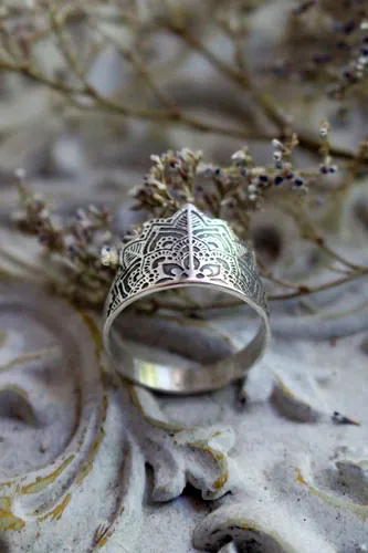 Fleur de l’âme, bague mandala floral en argent