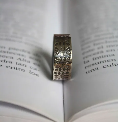 Fleurs du Nil, bague égyptienne en argent