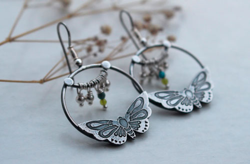 Farandole, boucles d’oreilles papillon en argent et amazonite