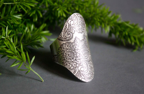 Fleur de la sagesse, bague motif cachemire, goutte indienne, en argent