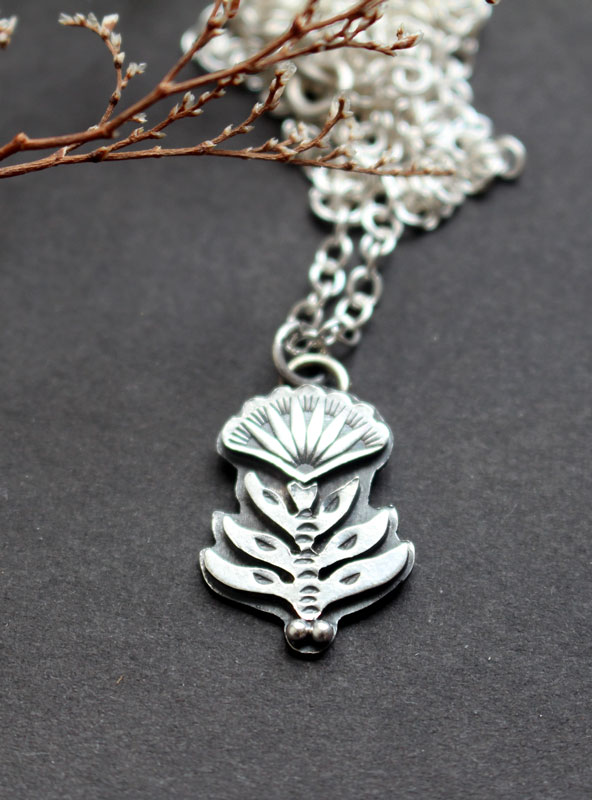 Fleurir, collier fleur de scaevola en argent
