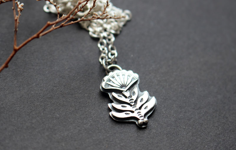 Fleurir, collier fleur de scaevola en argent