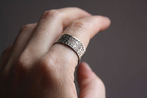 Fleurs du Nil, bague Egyptienne en argent