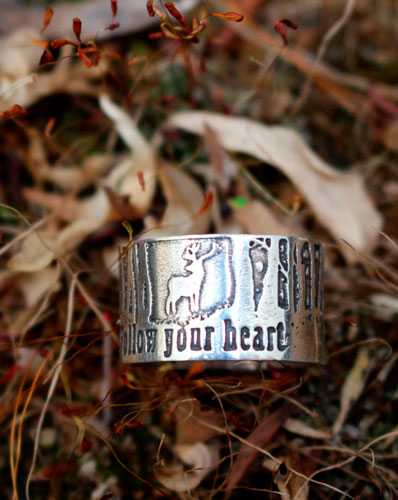 Follow your heart, bague cerf coeur de la forêt en argent