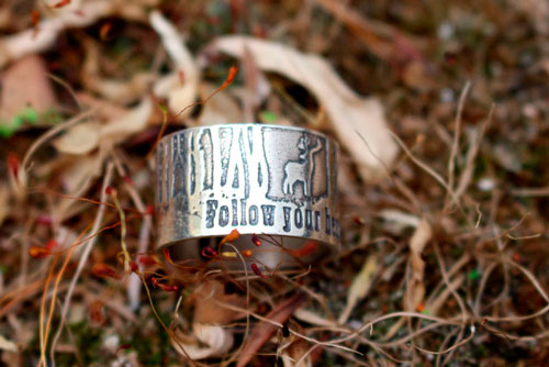 Follow your heart, bague cerf coeur de la forêt en argent