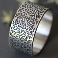 Gentleman, bague dandy baroque en argent