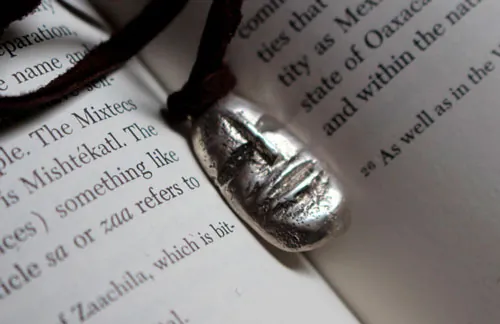 Golem, collier tête de créature fantastique en argent