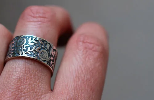 Grenade, bague fruit d’abondonce en argent