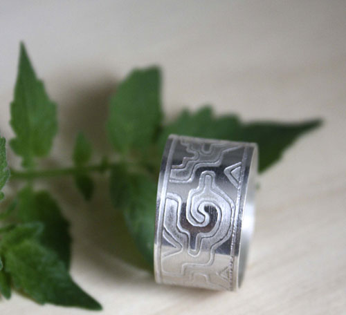 Ga Yixe, bague mixtèque préhispanique en argent