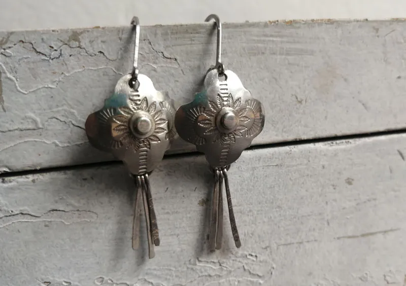 Halo, boucles d’oreilles étoile baroque en argent