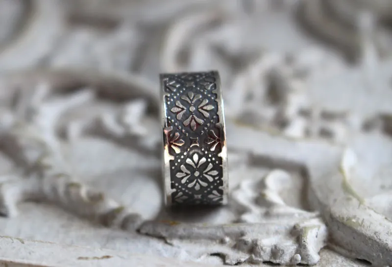 Helorian, bague fleur médiévale en argent
