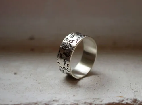Herbier de feuilles des bois, bague empreinte de la nature en argent