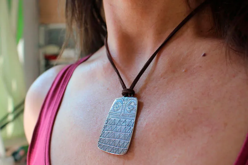 Hibou néolithique, collier oiseau de l’âge du Cuivre en argent