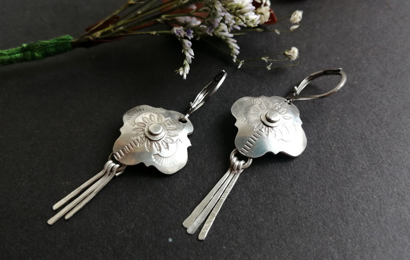 Halo, boucles d’oreilles étoile baroque en argent