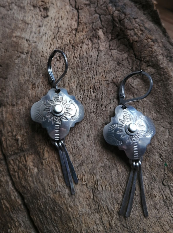 Halo, boucles d’oreilles étoile baroque en argent