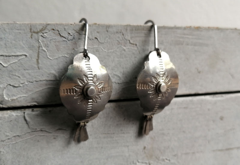Halo solaire, boucles d’oreilles soleil baroque en argent
