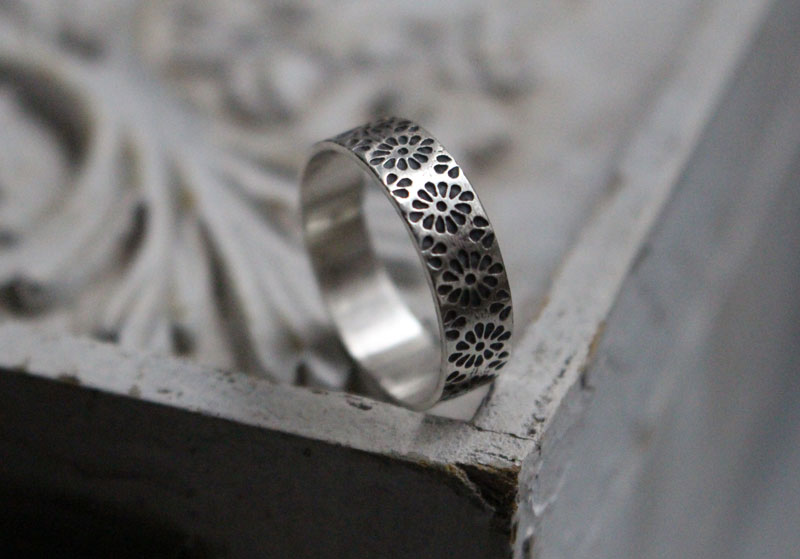 Hanabi, bague fleur stylisée japonaise en argent