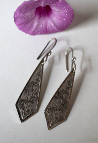 Haruna, boucles d’oreilles branches fleuries japonaises en argent