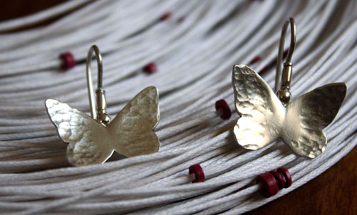 Hesperiidae, boucles d’oreilles papillon en argent