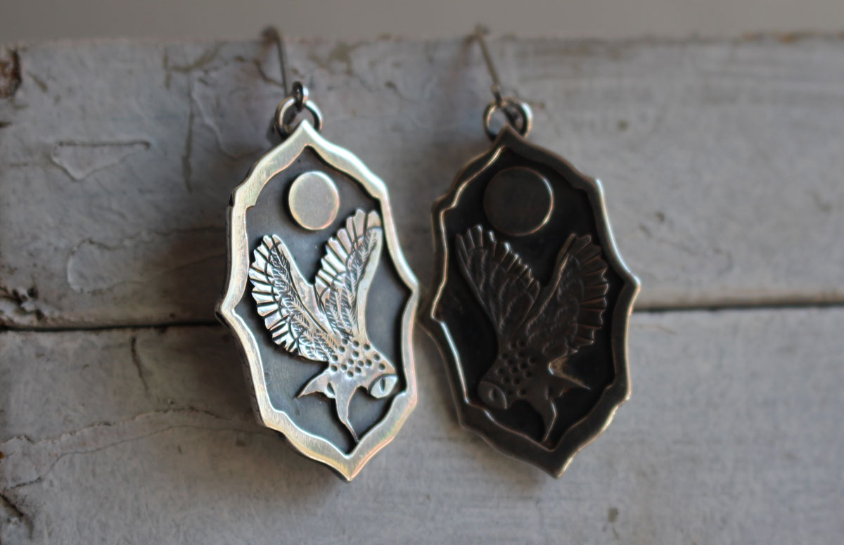 Hibou sous la lune, boucles d’oreilles veilleur de la nuit en argent