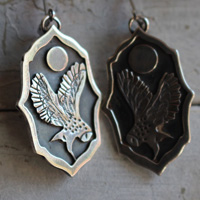Hibou sous la lune, boucles d’oreilles veilleur de la nuit en argent