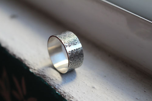 Hitomi, bague vagues japonaises en argent