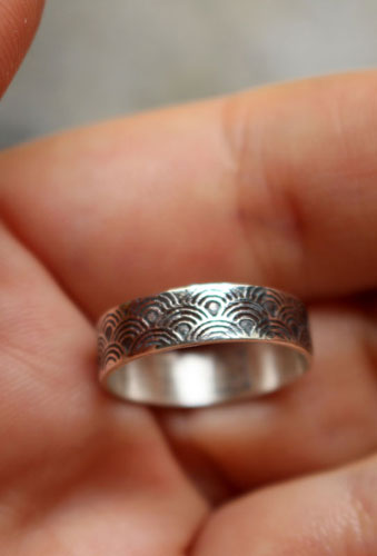 Hitomi petite, bague vagues japonaises en argent