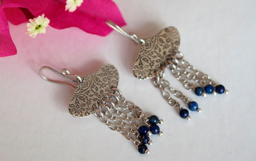 Huyana, boucles d’oreilles pluie amérindienne en argent et lapis-lazuli