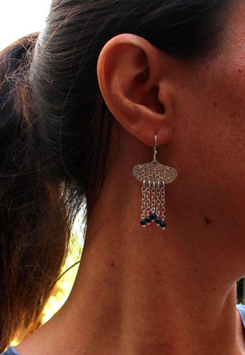 Huyana, boucles d’oreilles pluie amérindienne en argent et lapis-lazuli