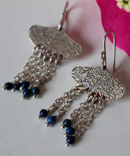 Huyana, boucles d’oreilles pluie amérindienne en argent et lapis-lazuli